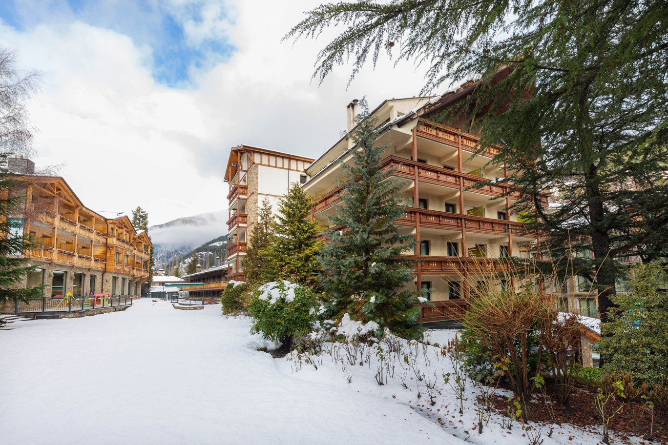 Enjoy the snow of Andorra